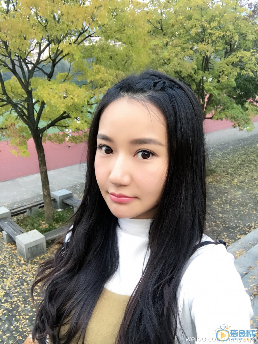 守卫者浮出水面叶唅扮演者韩雨芹图片