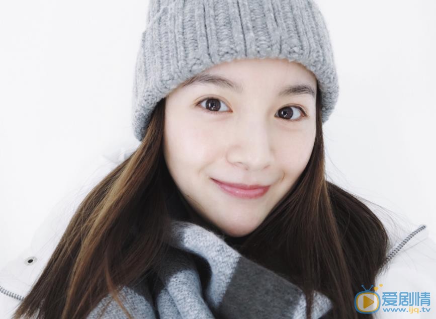 守卫者浮出水面张妍扮演者李依伊图片