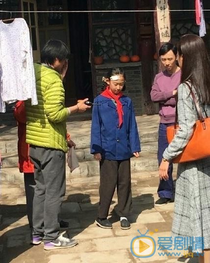 平凡岁月片场照