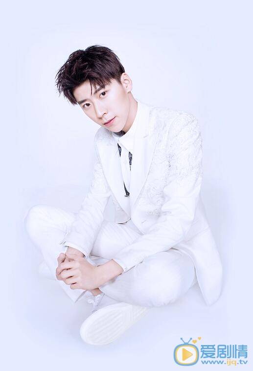 青春最好时李白是谁演的？李白扮演者王博文个人资料及生活写真照欣赏