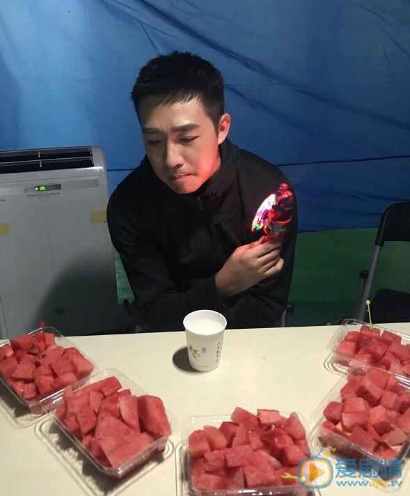 那年花开月正圆杜明礼是谁演的？杜明礼扮演者俞灏明个人资料及写真生活照欣赏