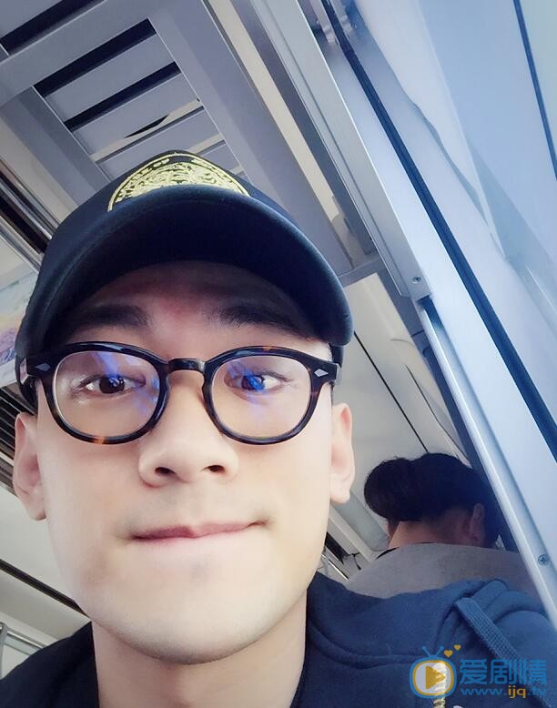  那年花开月正圆吴泽是谁演的？吴泽扮演者张天阳个人资料及生活写真照欣赏