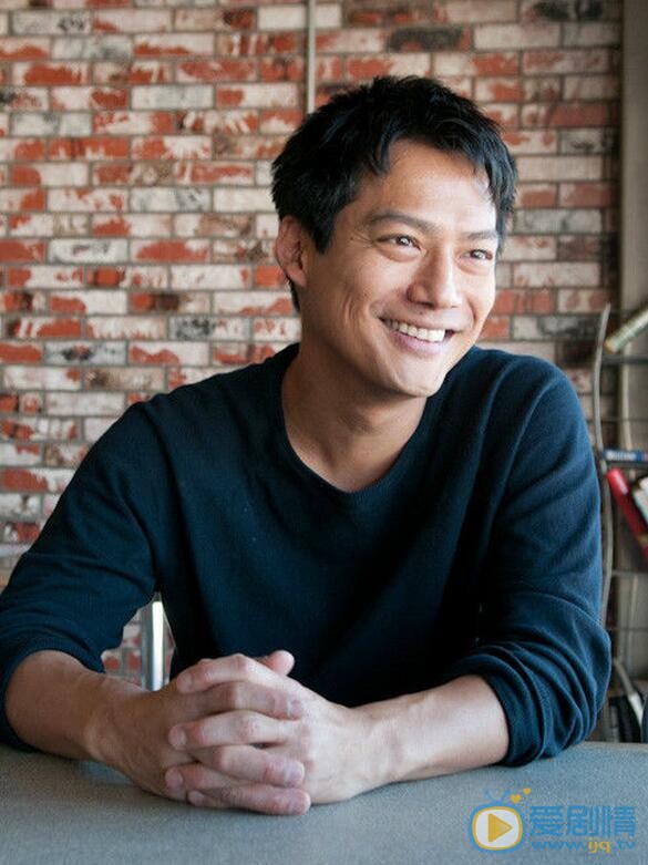  那年花开月正圆图尔丹是谁演的？图尔丹扮演者高圣远个人资料及生活写真照欣赏