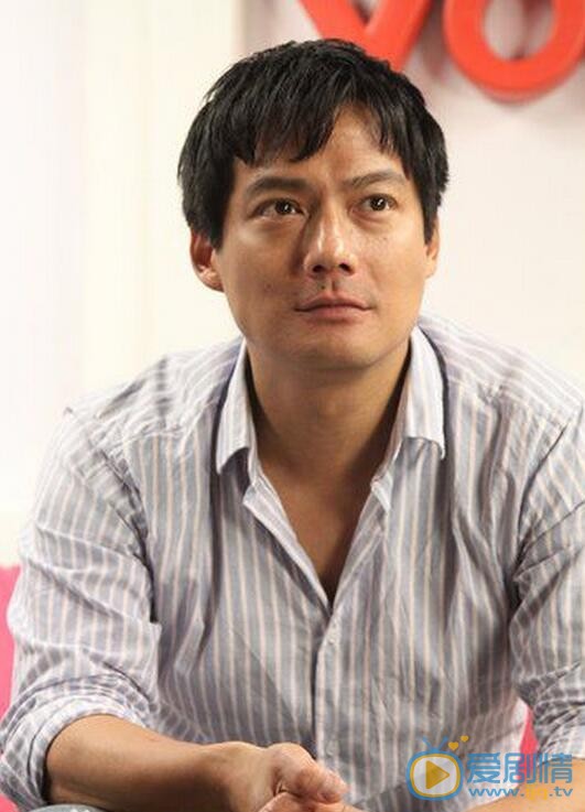  那年花开月正圆图尔丹是谁演的？图尔丹扮演者高圣远个人资料及生活写真照欣赏