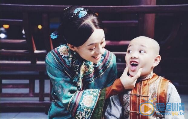  那年花开月正圆将播 孙俪陈晓幕后片场照欣赏