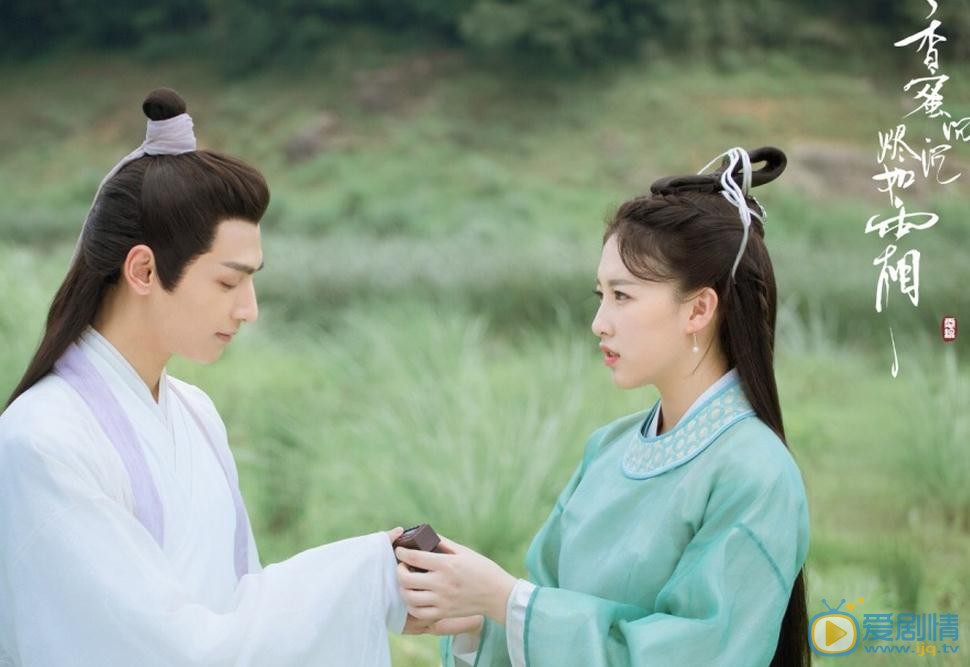 香蜜沉沉烬如霜曝七夕剧照 邓伦杨紫领衔众主演发CP甜蜜合照