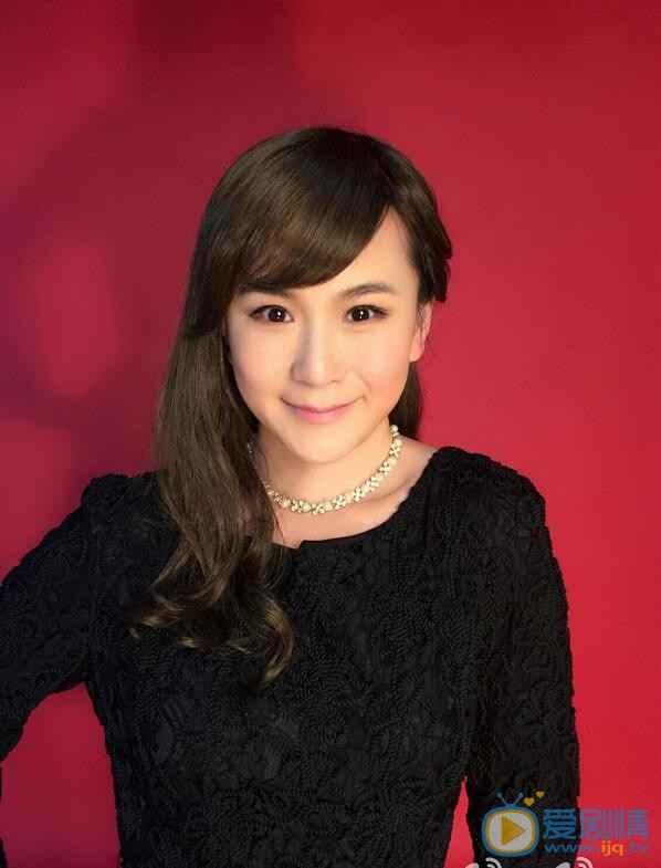  国民大生活赵燕是谁演的？赵燕扮演者洛葳个人资料及生活写真照欣赏