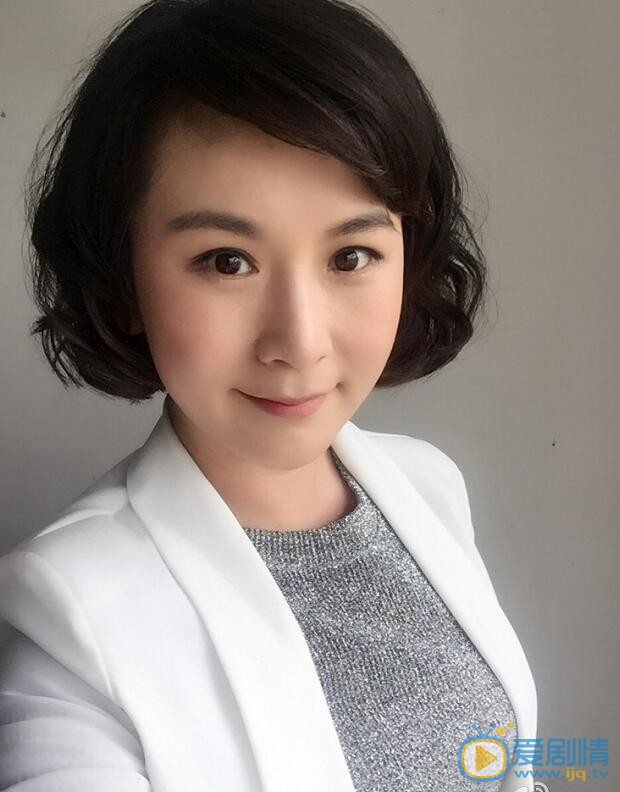  国民大生活赵燕是谁演的？赵燕扮演者洛葳个人资料及生活写真照欣赏
