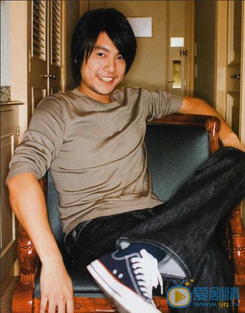  国民大生活淳于秋是谁演的？淳于秋扮演者朱孝天个人资料及生活写真照欣赏