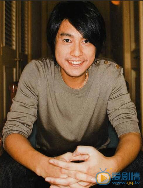  国民大生活淳于秋是谁演的？淳于秋扮演者朱孝天个人资料及生活写真照欣赏