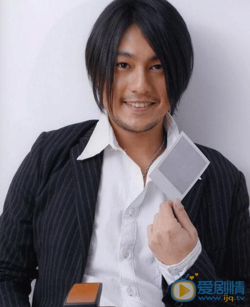  国民大生活淳于秋是谁演的？淳于秋扮演者朱孝天个人资料及生活写真照欣赏