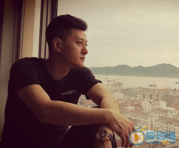 那些年我们正年轻梁玉强是谁演的？梁玉强扮演者夏凡个人资料、写真及生活照欣赏