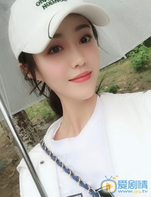 路从今夜白小虫是谁演的？路从今夜白小虫扮演者汪诺乔个人资料、写真及生活照欣赏