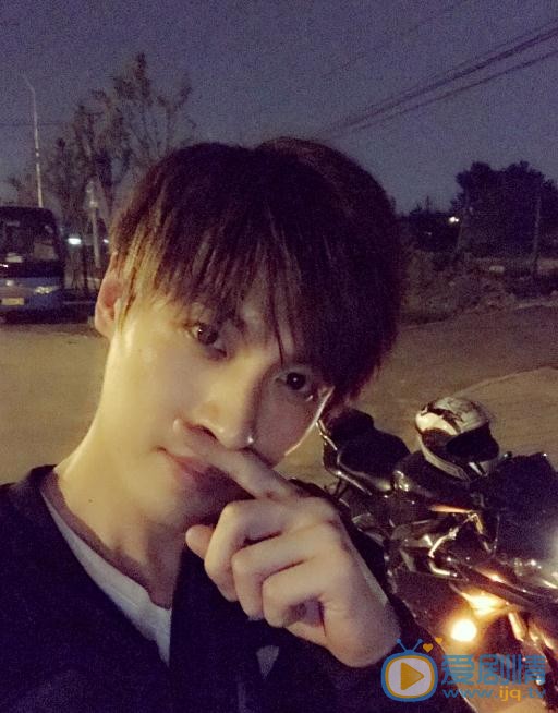 柒个我沈栋杰是谁演的？柒个我沈栋杰扮演者高泰宇个人资料、写真及生活照欣赏