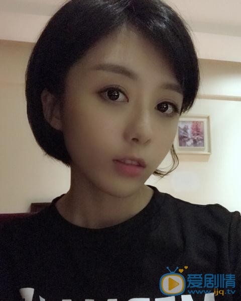 路从今夜白苏珊是谁演的？路从今夜白苏珊扮演者王玲玉个人资料、写真及生活照欣赏