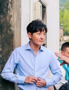 电视剧青恋林深和沈聆是怎么认识的？林深和沈聆是什么关系？两人是男女朋友吗？