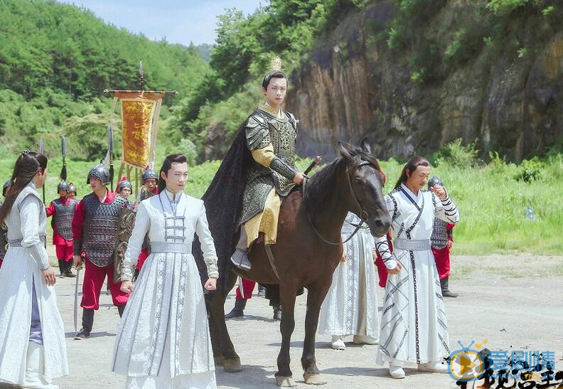 拜见宫主大人剧情介绍(1-35集大结局)
