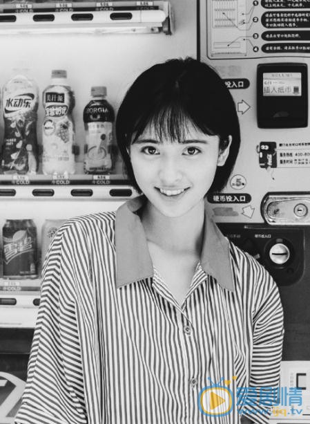 致我们单纯的小美好陈小希是谁演的？陈小希扮演者沈月个人资料、写真及生活照欣赏