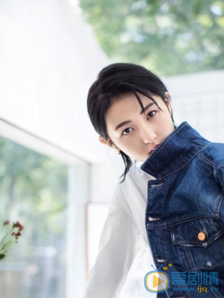 推理笔记夏早安是谁演的？推理笔记夏早安扮演者张子枫个人资料、写真及生活照欣赏