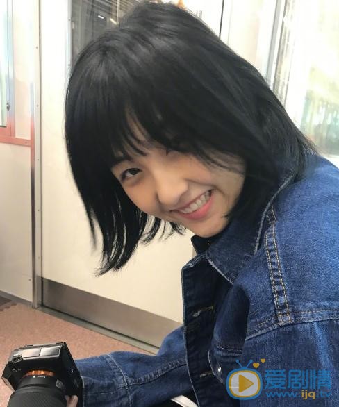 推理笔记夏早安是谁演的？推理笔记夏早安扮演者张子枫个人资料、写真及生活照欣赏