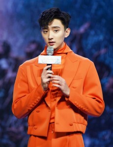 碧海雄心丁超是谁演的？丁超扮演者于小彤个人资料及生活写真照欣赏