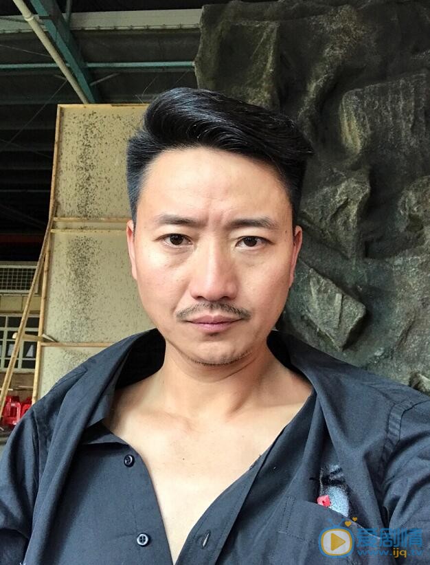 碧海雄心郑子航是谁演的？郑子航扮演者高峰个人资料及生活照欣赏