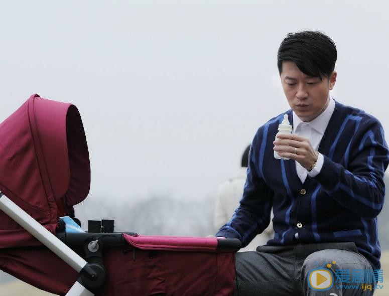 裸漂剧照