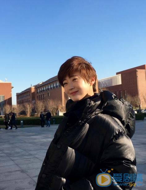 儿科医生齐星是谁演的？儿科医生齐星扮演者张颖个人资料、写真及生活照欣赏