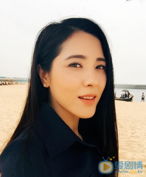 儿科医生叶梅是谁演的？儿科医生叶梅扮演者曾黎个人资料、写真及生活照欣赏
