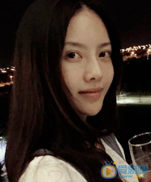 茧镇奇缘黄梦清是谁演的？黄梦清扮演者张芷溪个人资料、写真及生活照欣赏