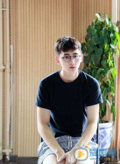 致我们单纯的小美好陆扬是谁演的？陆扬扮演者孙宁个人资料、写真及生活照欣赏