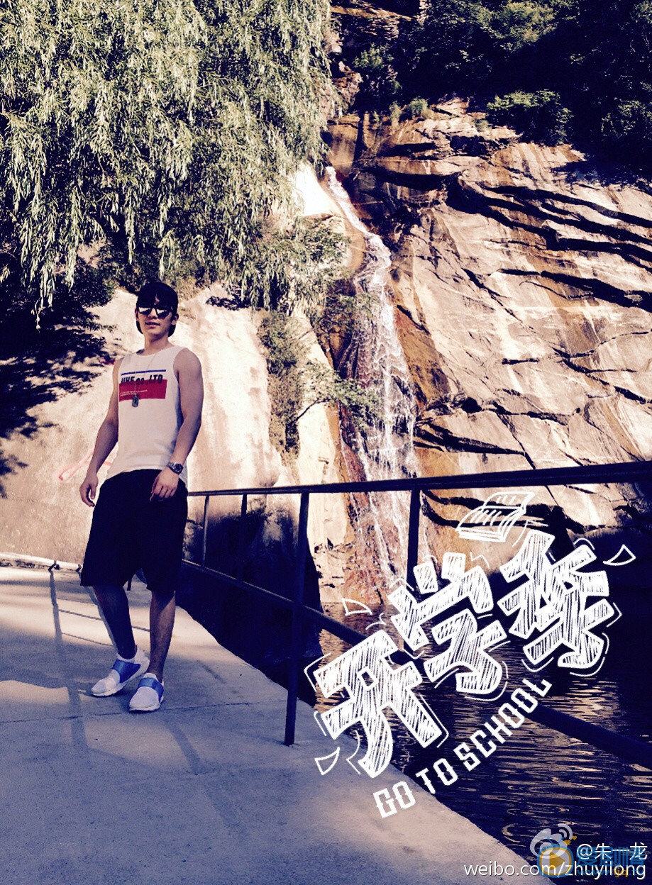 花谢花飞花满天花无谢是谁演的？花无谢扮演者朱一龙个人资料及生活写真照欣赏