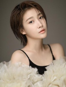 生逢灿烂的日子范荣是谁演的？生逢灿烂的日子范荣扮演者啜妮个人资料、写真及生活照欣赏