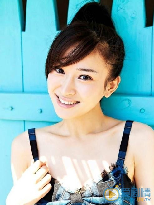 警花与警犬之再上征程狄亦男是谁扮演的?狄亦男扮演者董玥个人资料、写真及生活照欣赏