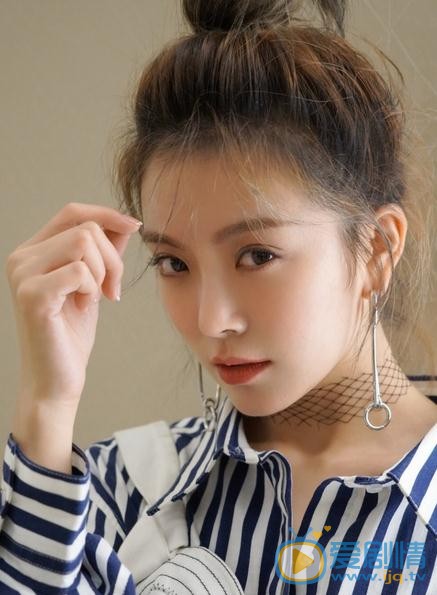 生逢灿烂的日子小薇是谁演的?小薇扮演者种丹妮个人资料、写真及生活照欣赏