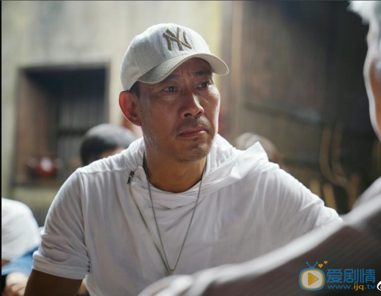 天下粮田刘统勋是谁扮演的？天下粮田刘统勋扮演者吴京安个人资料、写真生活照 
