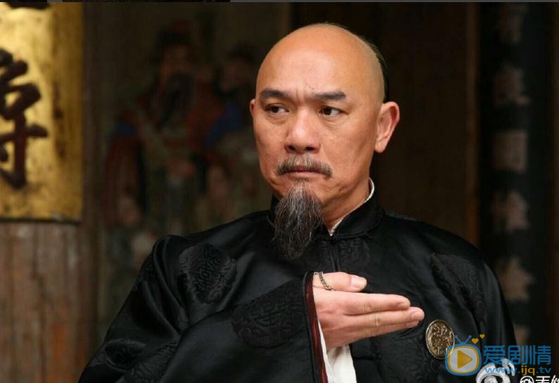 天下粮田讷亲是谁扮演的？天下粮田讷亲扮演者王绘春个人资料、写真生活照 