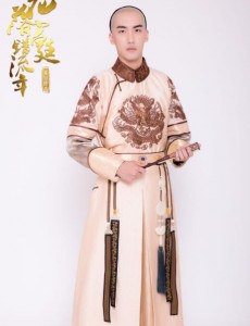 花落宫廷错流年是根据小说改编的吗？花落宫廷错流年是根据哪部小说改编的？讲述了什么故事？