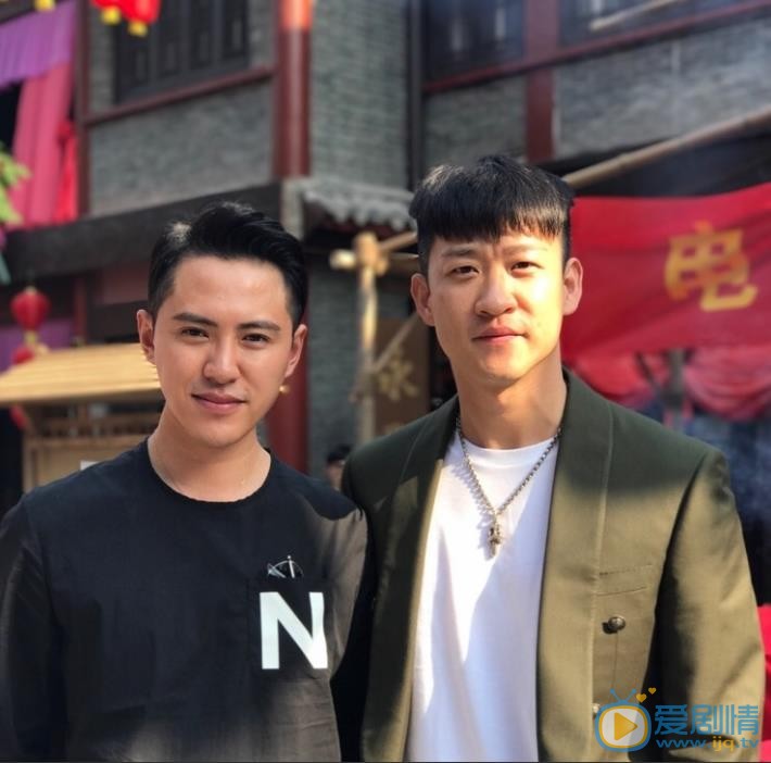 张仁博明星合照