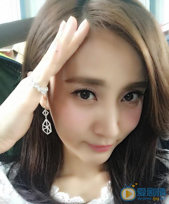 最好的安排贾小朵扮演着赵予熙个人资料、写真生活照