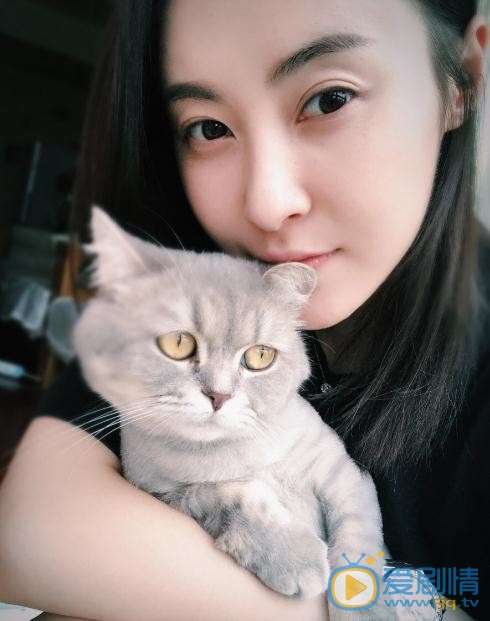 我的青春遇见你葛青是谁演的？葛青扮演者王泇淇个人资料、写真及生活照欣赏