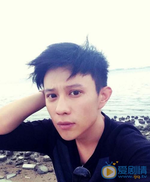 我的青春遇见你陈昆是谁演的？陈坤扮演着杨彤个人资料、写真及生活照欣赏
