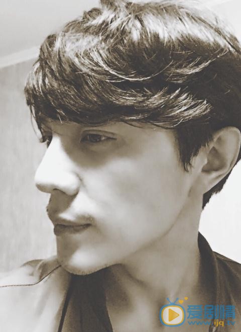我的青春遇见你陈昆是谁演的？陈坤扮演着杨彤个人资料、写真及生活照欣赏
