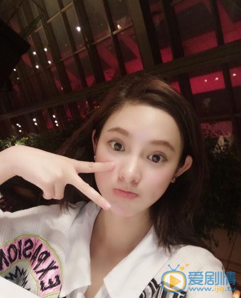 巴清传巴七芙是谁？巴七芙扮演者彭小苒个人资料、写真及生活照欣赏