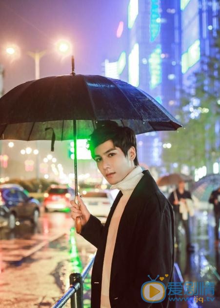 巴清传蒙嘉是谁演的？巴清传蒙嘉扮演者郭靖个人资料、写真及生活照欣赏