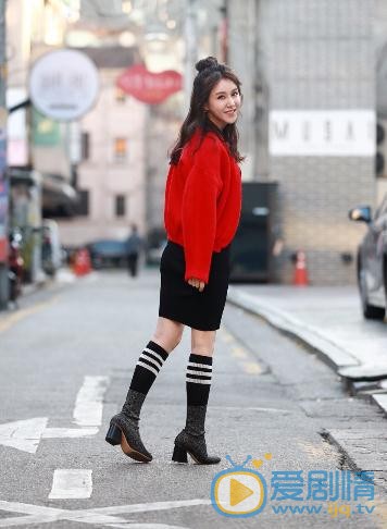 小楼又东风林美凤是谁演的？林美凤扮演者李欣聪个人资料、写真及生活照欣赏