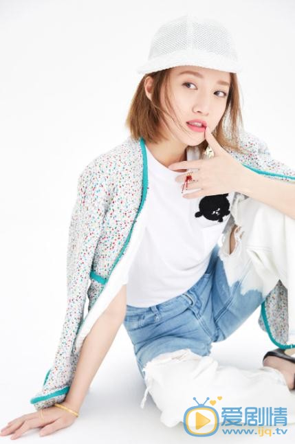 巴清传姬芥兰是谁演的？姬芥兰扮演者郑雅文个人资料、写真及生活照欣赏