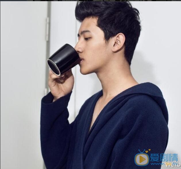 恋爱先生小程皓少年程皓是谁扮演的？小程皓少年程皓扮演者战宇个人资料、写真及生活照欣赏
