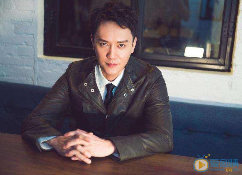 山河月明海报