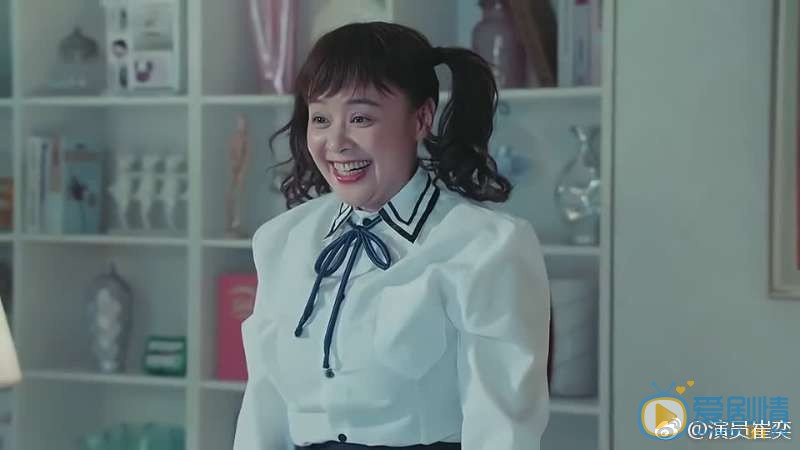 恋爱先生罗玥的母亲刘珍珍是谁扮演的？罗玥的母亲刘珍珍扮演者崔奕个人资料、写真及生活照欣赏